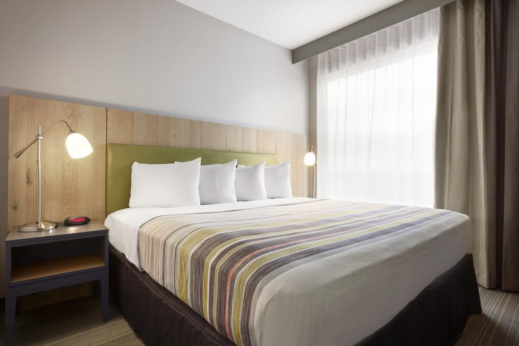 Guest King Room