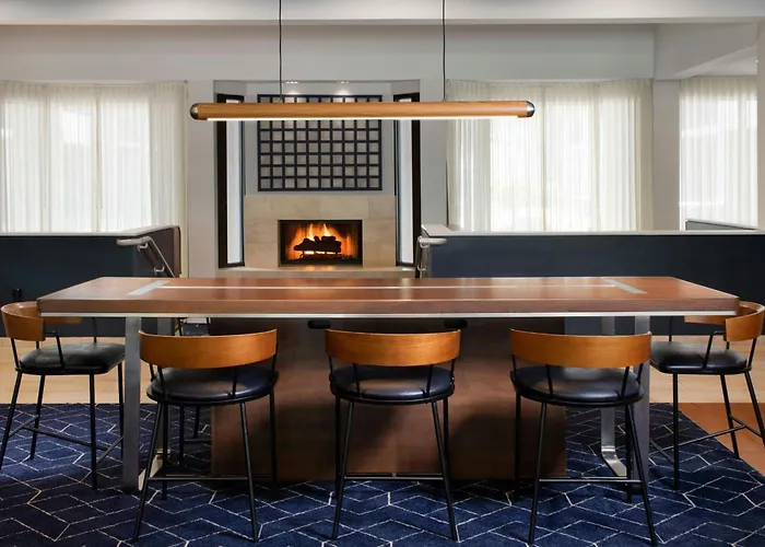 Courtyard By Marriott San Antonio Downtown